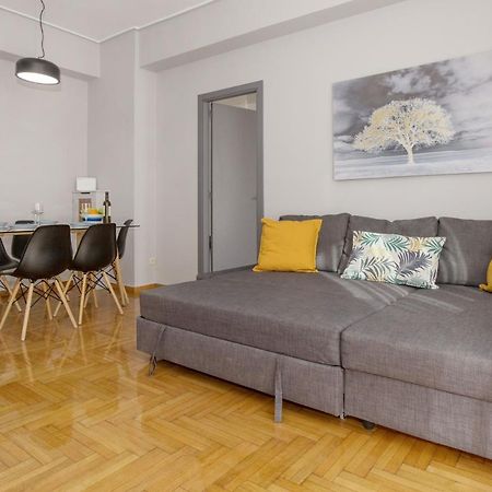 Cozy Apartment In Syntagma-Plaka By Ghh เอเธนส์ ภายนอก รูปภาพ
