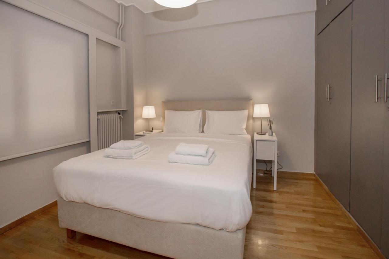 Cozy Apartment In Syntagma-Plaka By Ghh เอเธนส์ ภายนอก รูปภาพ